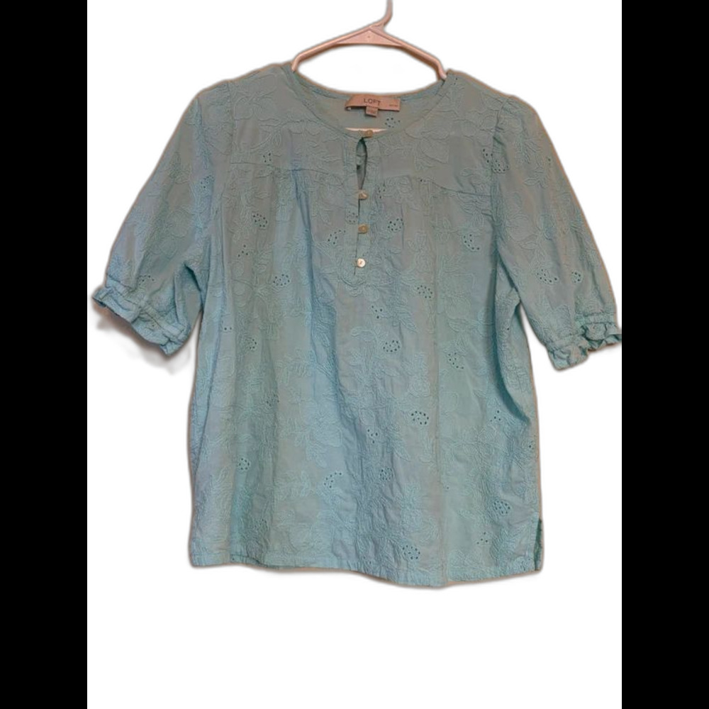 Loft Petites Light Blue Floral Embroidered Eyelet Button Blouse Size LP